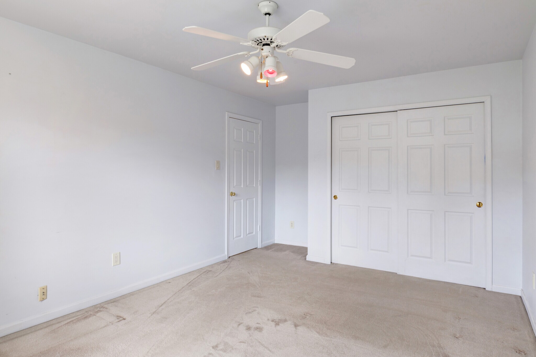 Building Photo - 8010 Old Parsonage Ct