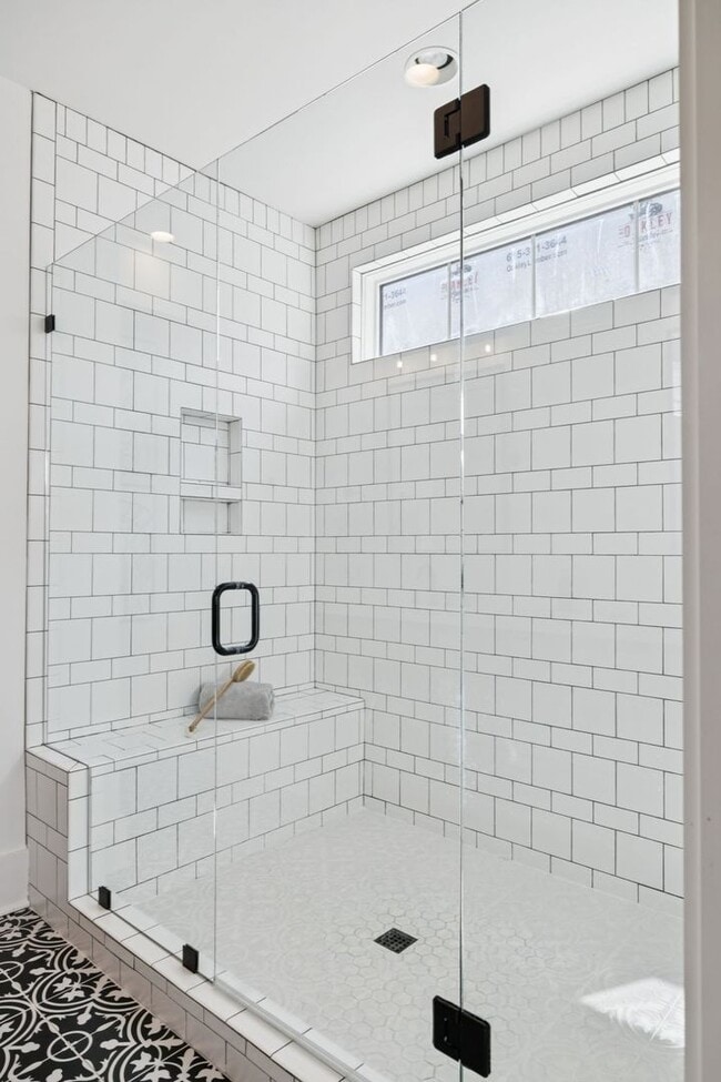 Building Photo - Experience elevated living in this beautifully crafted brick residence located in the heart of Ed...