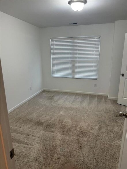 Building Photo - 5620 Flint Ln