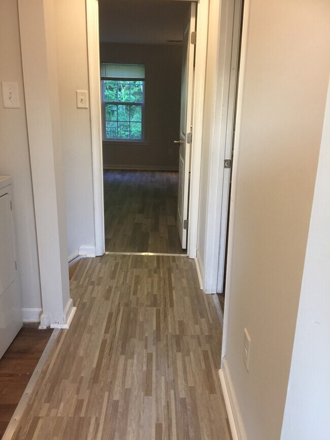 Building Photo - 3919 Beethoven Ct