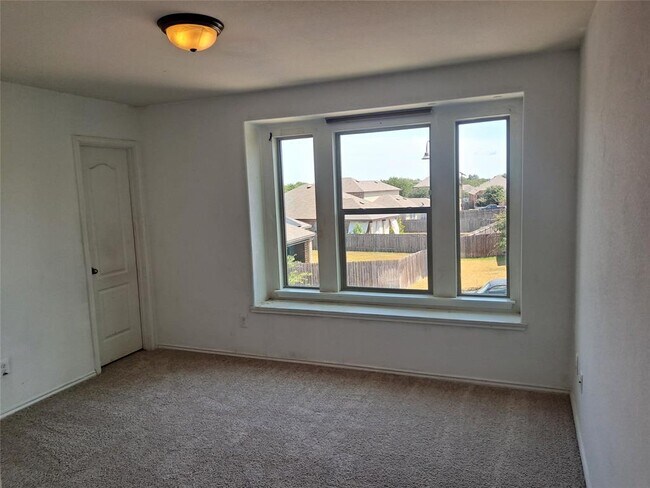 Building Photo - 670 Landon Samuel Lp