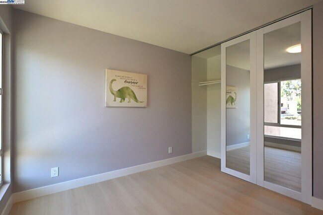 Building Photo - 420 Dempsey Rd