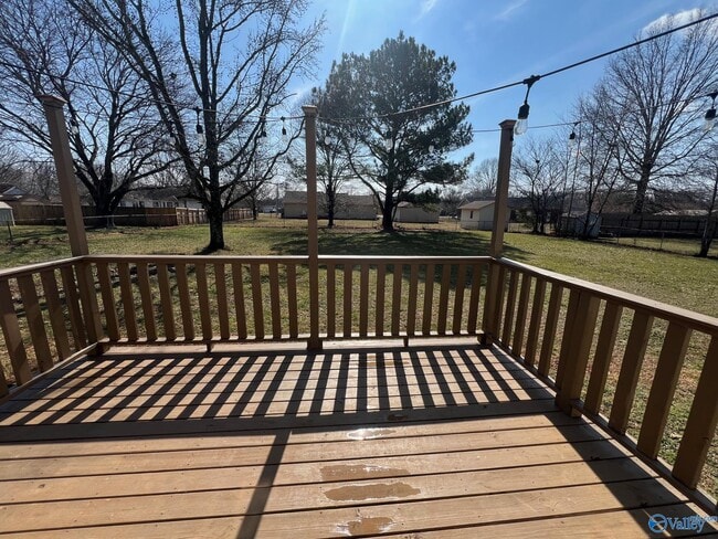 Building Photo - 132 Mandy Dr