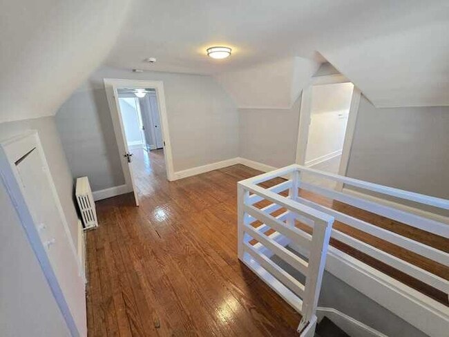 Building Photo - 3504 Chesapeake Blvd