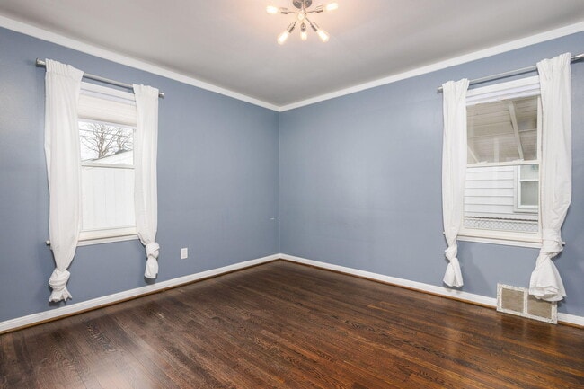 Building Photo - 23005 California St