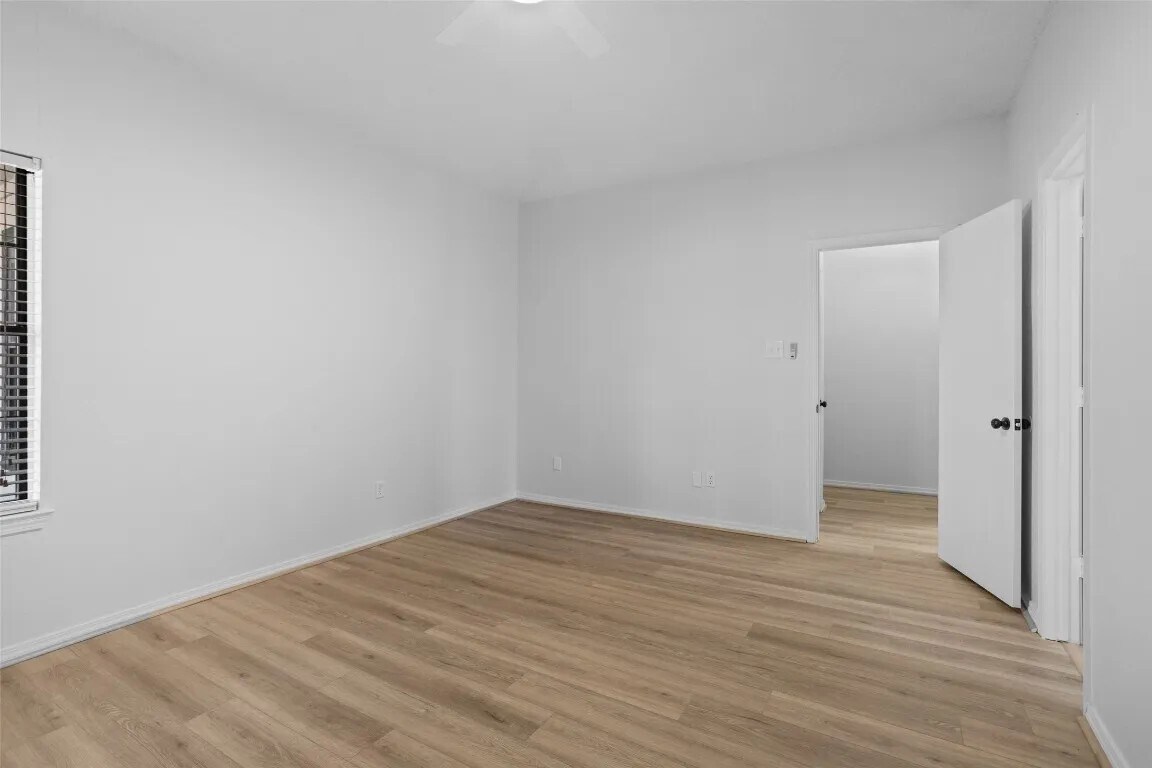 Building Photo - 4313 Flamingo Way