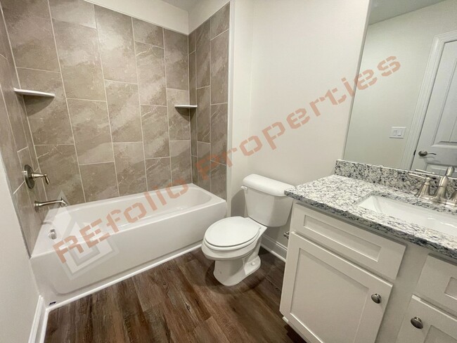 Building Photo - Gorgeous 3 Bedroom, 2.5 Bath, 1-Car Garage...