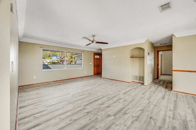 Building Photo - 3BR/2BA Single-Family Home in Quiet Melbourne Cul-de-Sac