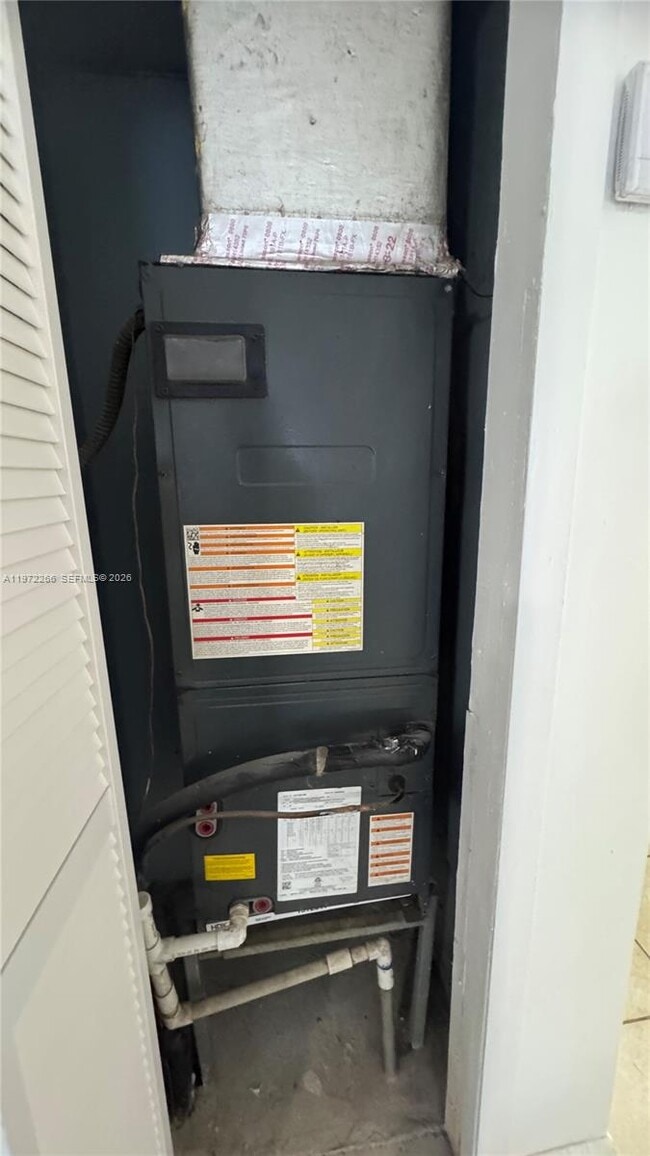 Building Photo - 5158 NW 23rd Ave