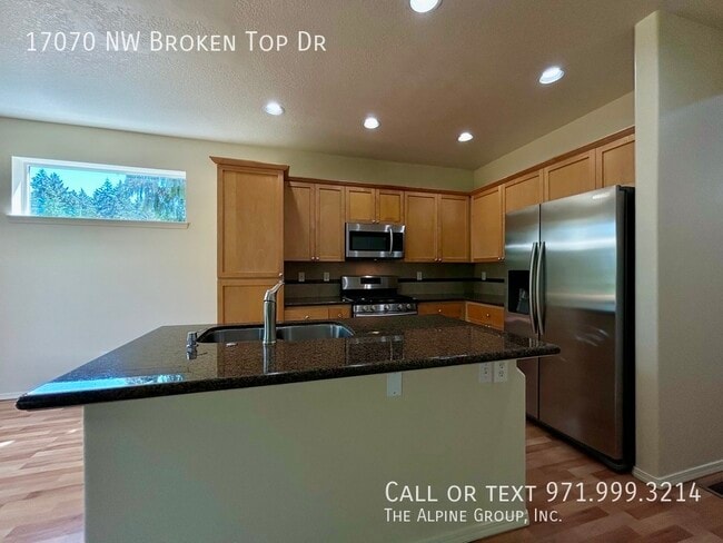 Building Photo - 17070 NW Broken Top Dr