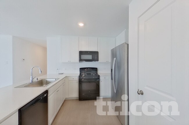 Building Photo - 1637 Baugh St