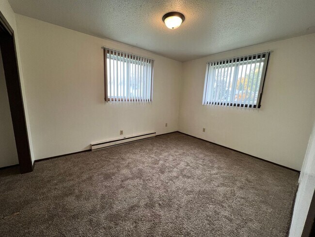 Building Photo - Copper Point Apartments