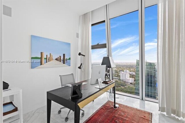 Building Photo - 1451 Brickell Ave