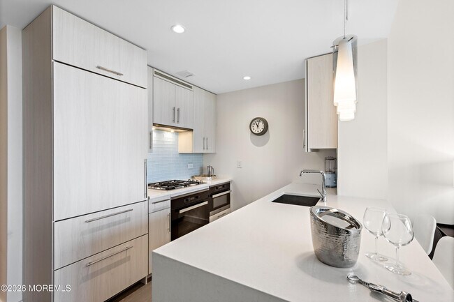 Building Photo - 20 Melrose Terrace