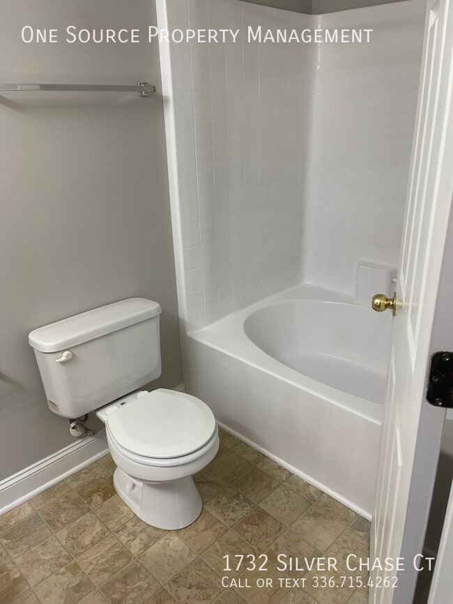 Building Photo - 1732 Silver Chase Ct