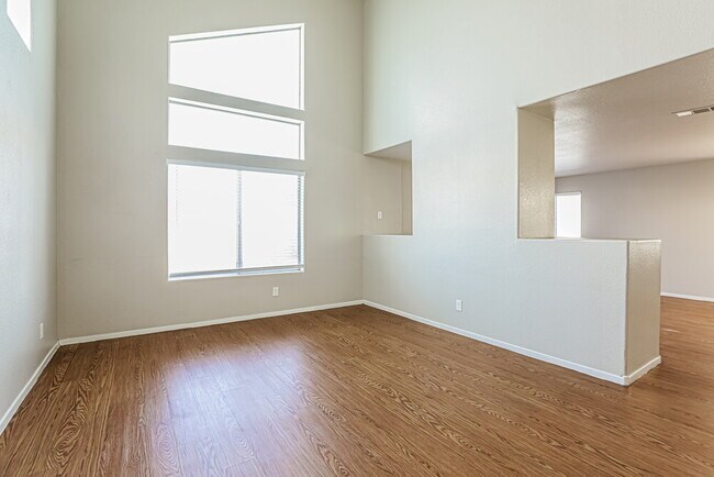 Building Photo - 2110 Big Boulder Dr