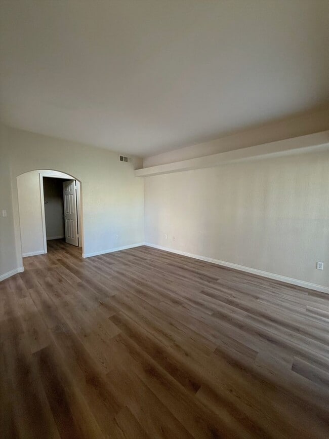 Building Photo - TWO BEDROOM TWO FULL BATH CONDO LOCATED IN A GATED COMMUNITY