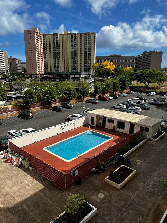 Building Photo - 5122 Likini St