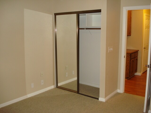 Building Photo - 1421 Everett Way