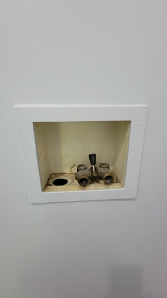 Building Photo - 464 Wethersfield Ave