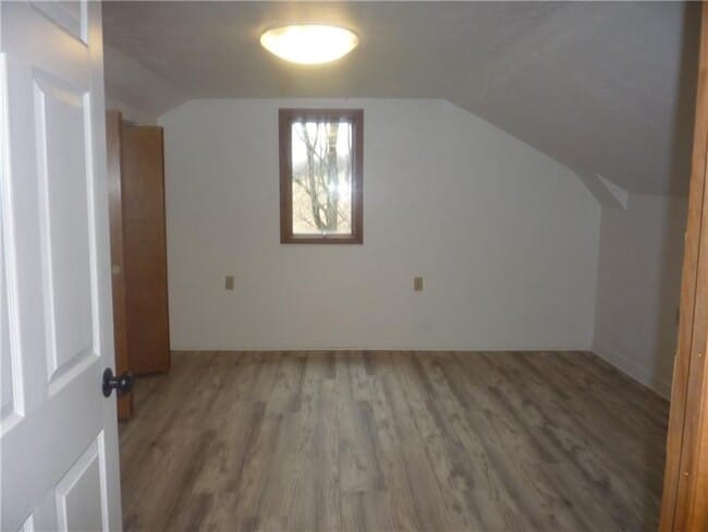 Building Photo - 4465 Mt Troy Rd Ext