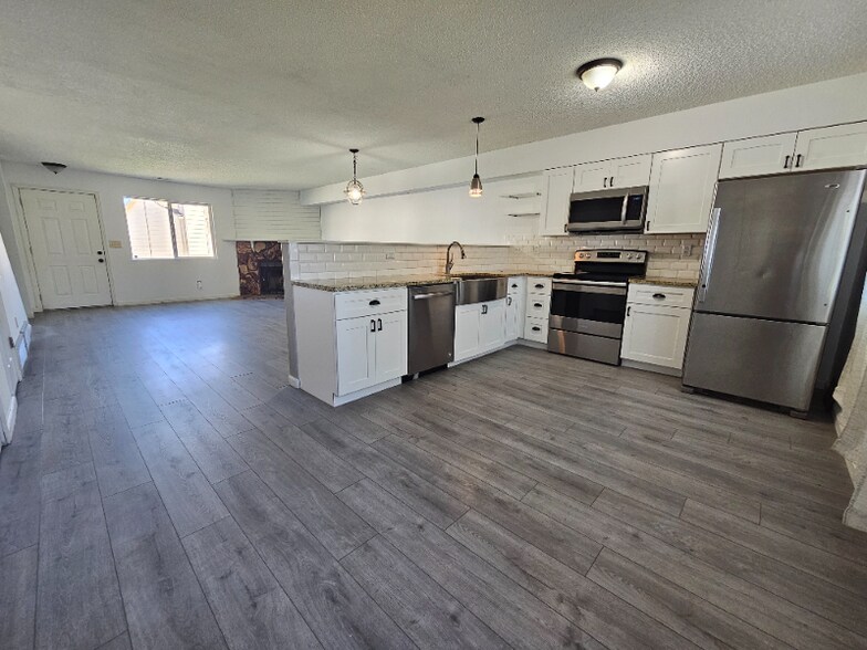Primary Photo - 1830 Lanka Ln