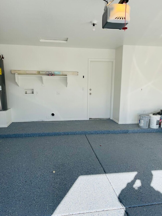 Building Photo - READY TO VIEW NOW! Gorgeous Remodeled Home in El Mirage