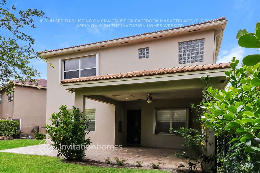 Building Photo - 1061 Grove Park Cir