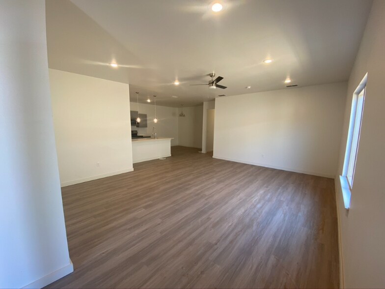 Building Photo - 5508 Itasca St