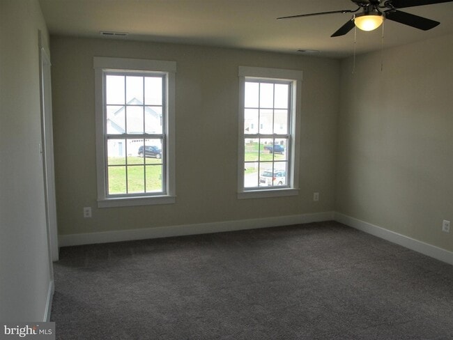 Building Photo - 43 Lee St