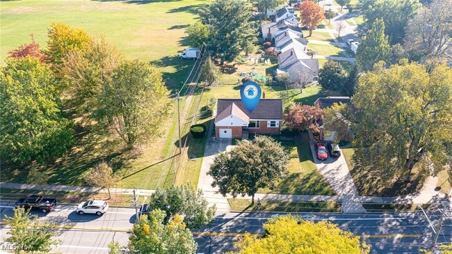 Building Photo - 4880 Anderson Rd