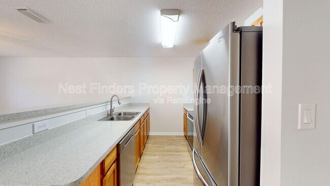 Building Photo - 1850 Forsyth Ct