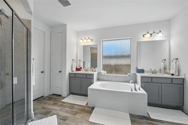 Building Photo - 1477 Shooting Star Dr