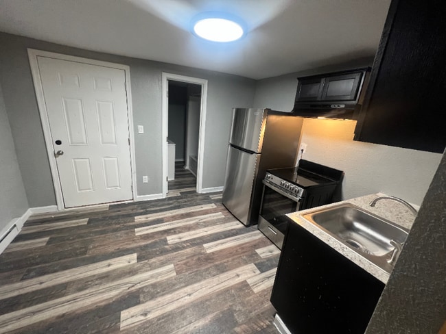 Primary Photo - 500 E Liberty St