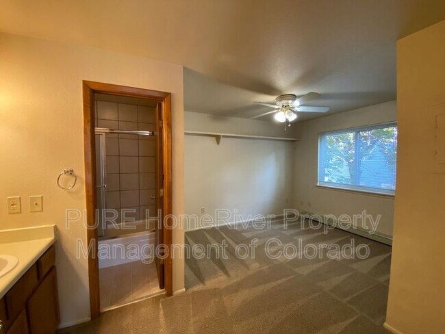 Building Photo - 3583 S Marion St