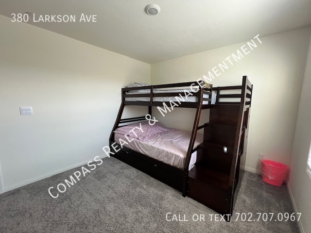 Building Photo - 380 Larkson Ave-