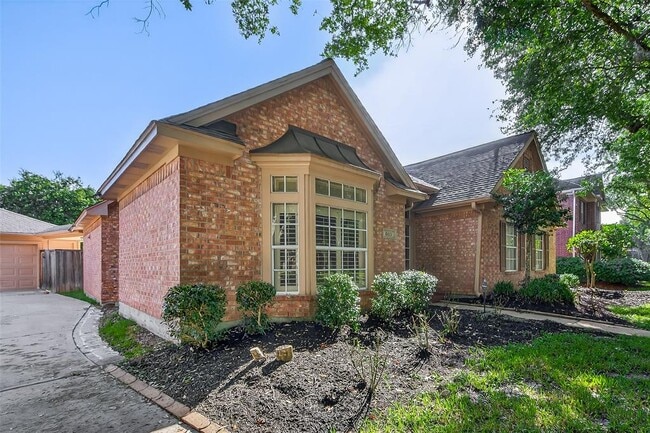 Building Photo - 6415 Adobe Trails Dr