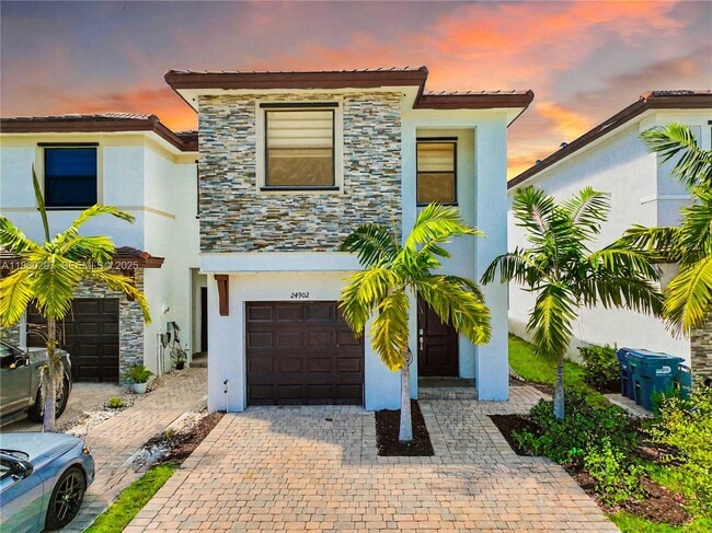 Building Photo - 24902 SW 107th Ave