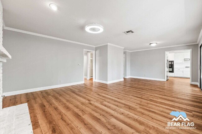 Building Photo - Spacious 4-Bedroom Home for Rent – $3750/m...