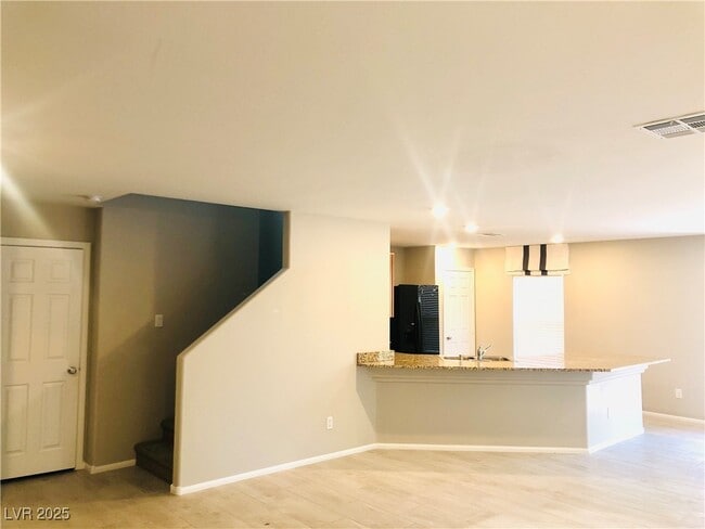 Building Photo - 7108 Adrian Peak St