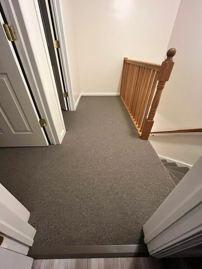 Building Photo - 425 Dorset St