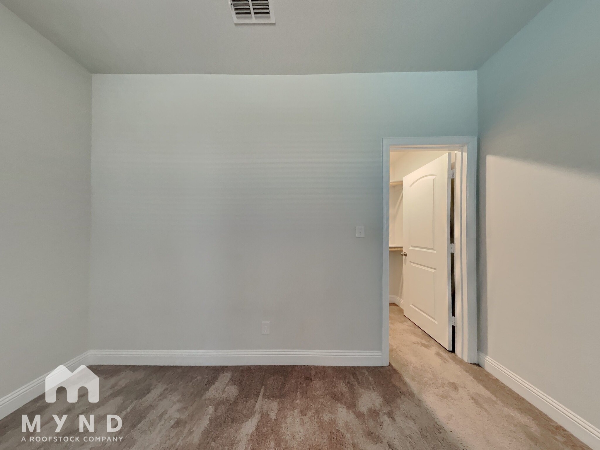 Building Photo - 5568 Kilmer Dr