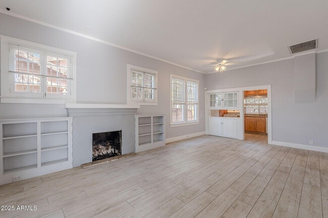 Building Photo - 711 E McKinley St