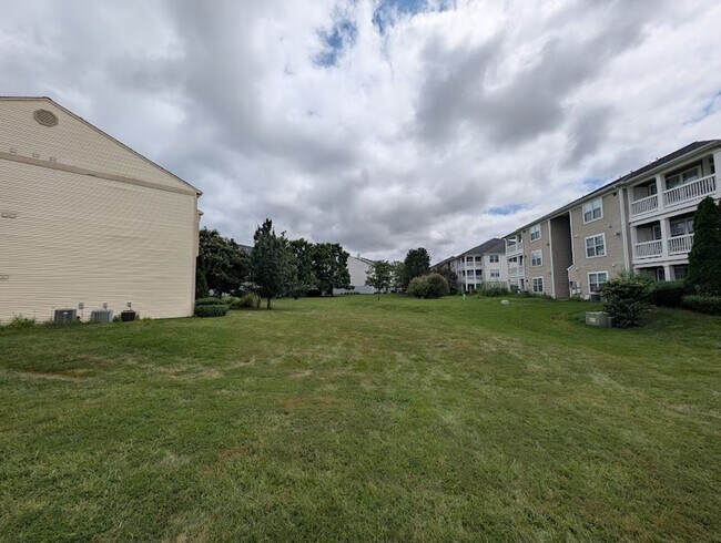 Building Photo - Condo In Manassas 2BR/2BA