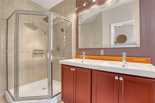 Building Photo - 104 Harbors Way