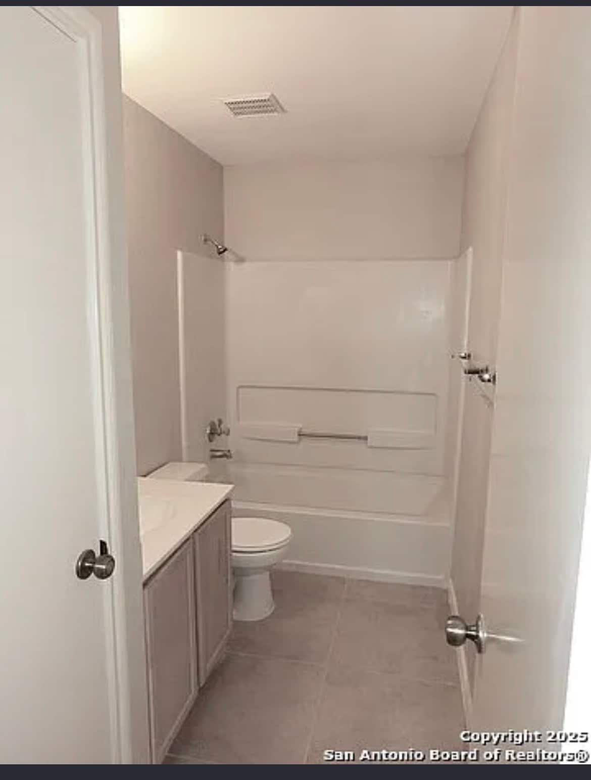 Building Photo - 13154 Regency Bnd