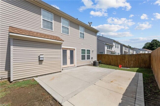 Building Photo - Graystone Reserves