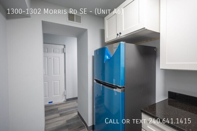Building Photo - 1300-1302 Morris Rd SE-(Unit A6)
