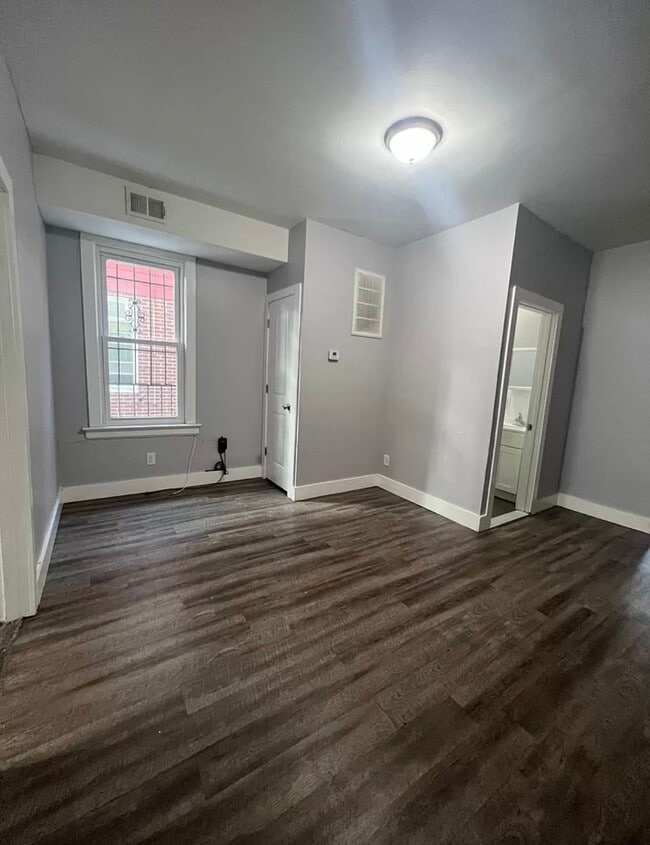 Unit 1R - 3 Underwood St