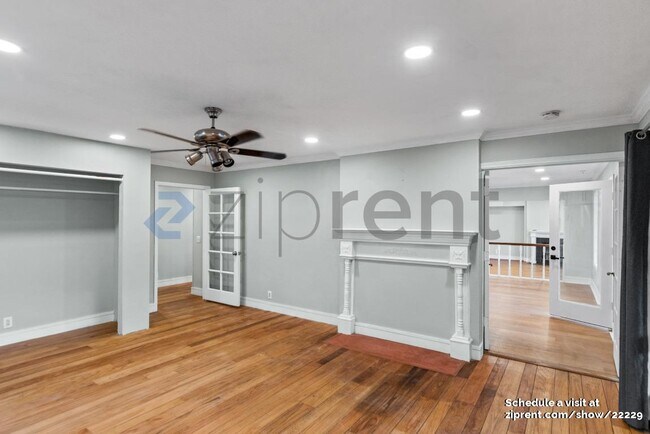Building Photo - 1688 Merrill Dr